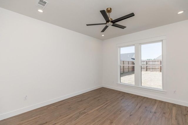 225 Coco Palms Lane, Lumberton, TX 77657