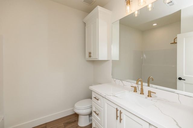 225 Coco Palms Lane, Lumberton, TX 77657