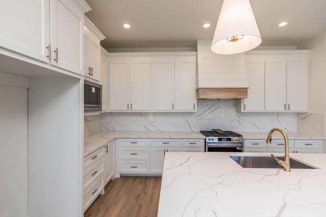 225 Coco Palms Lane, Lumberton, TX 77657