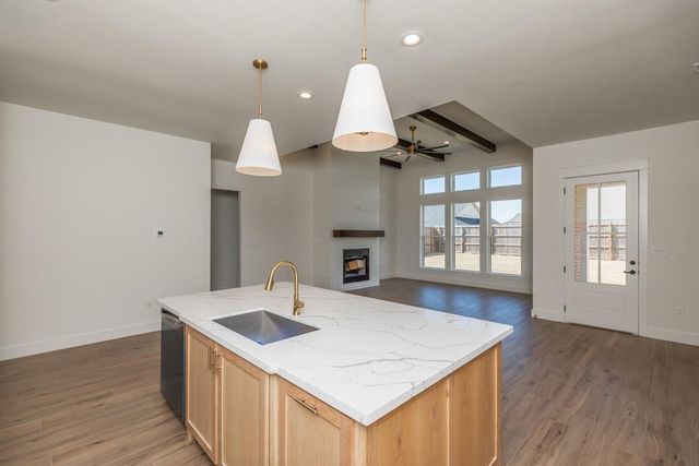 225 Coco Palms Lane, Lumberton, TX 77657