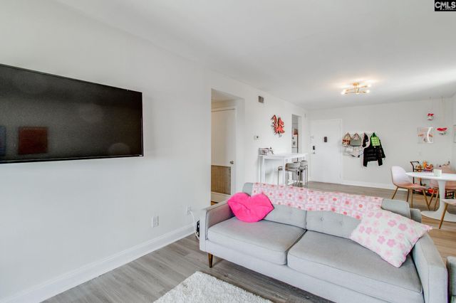 619 King Street 901, Columbia, SC 29205