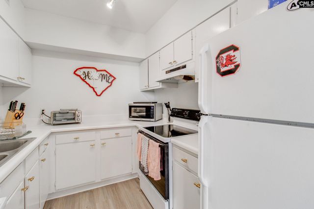 619 King Street 901, Columbia, SC 29205