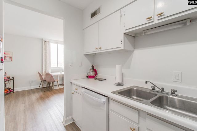 619 King Street 901, Columbia, SC 29205