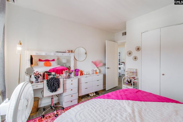 619 King Street 901, Columbia, SC 29205