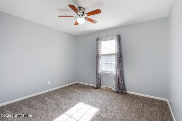 114 Thomason Ave, Leitchfield, KY 42754