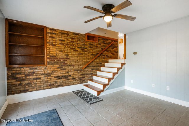 114 Thomason Ave, Leitchfield, KY 42754