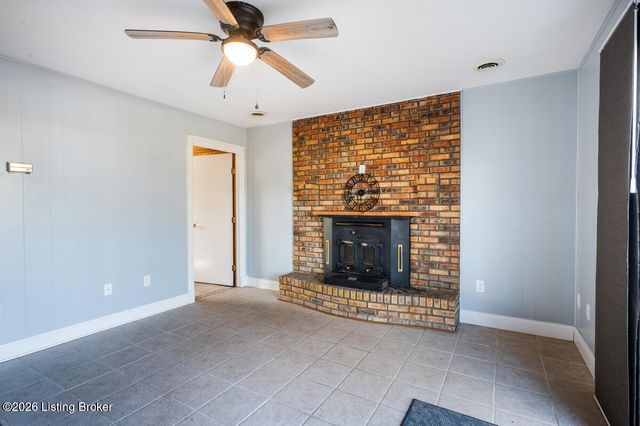 114 Thomason Ave, Leitchfield, KY 42754