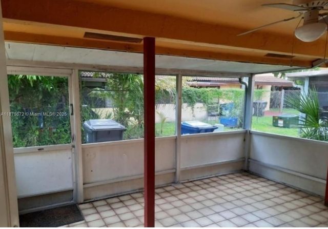 2627 NW 47th Ter 206, Lauderdale Lakes, FL 33313