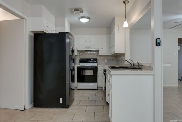 11519 WHISPER MOSS ST, San Antonio, TX 78230