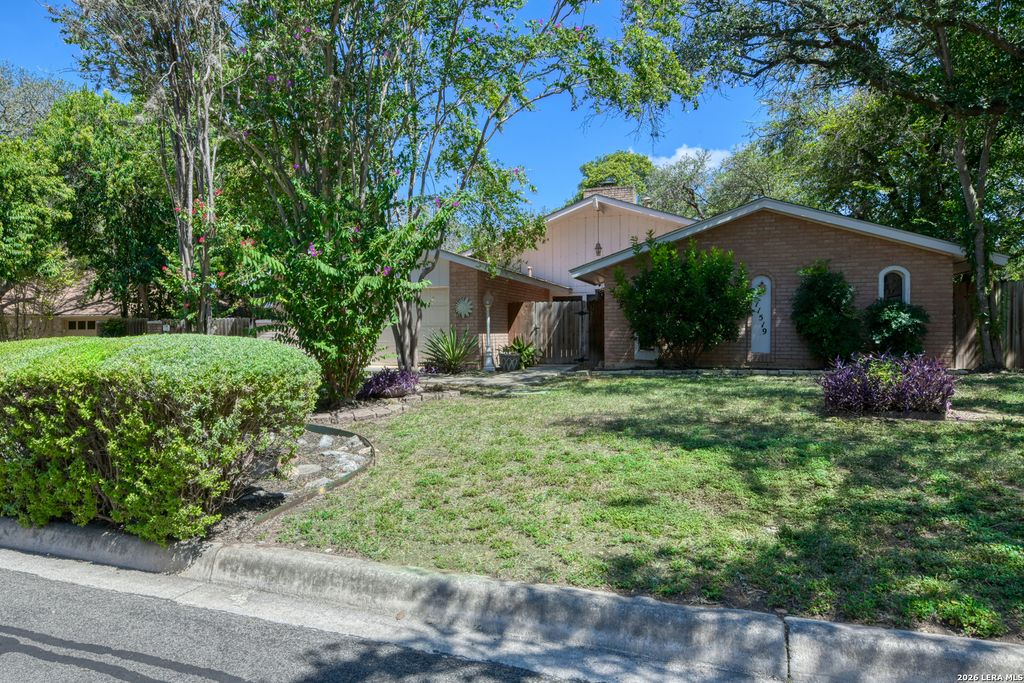 11519 WHISPER MOSS ST, San Antonio, TX 78230