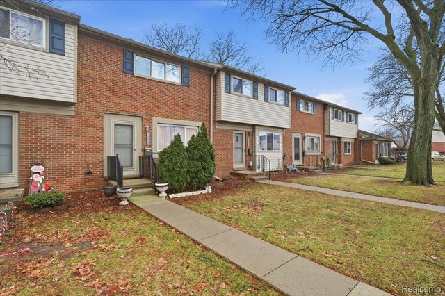 25713 Salem Street, Roseville, MI 48066