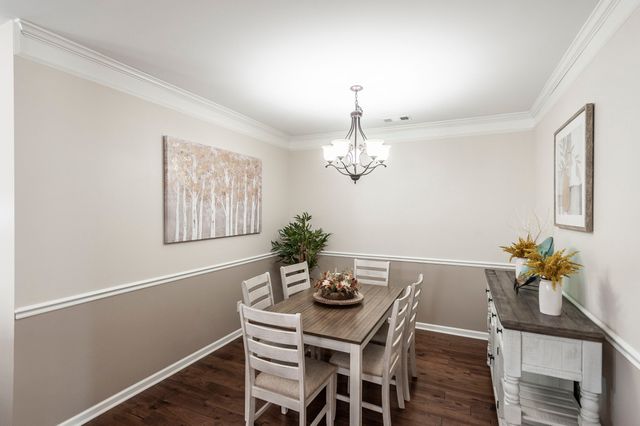 1130 S McMahan Dr, Gallatin, TN 37066