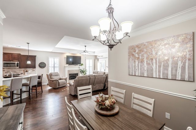 1130 S McMahan Dr, Gallatin, TN 37066