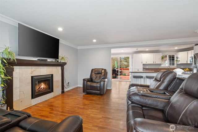 10606 SE 226th St, Kent, WA 98031