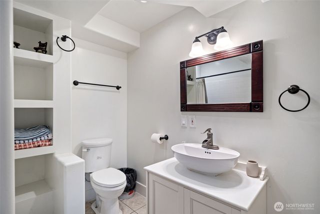 10606 SE 226th St, Kent, WA 98031