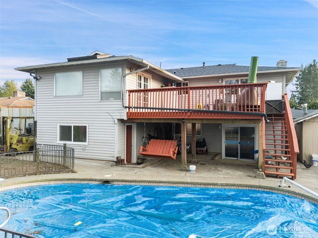 10606 SE 226th St, Kent, WA 98031