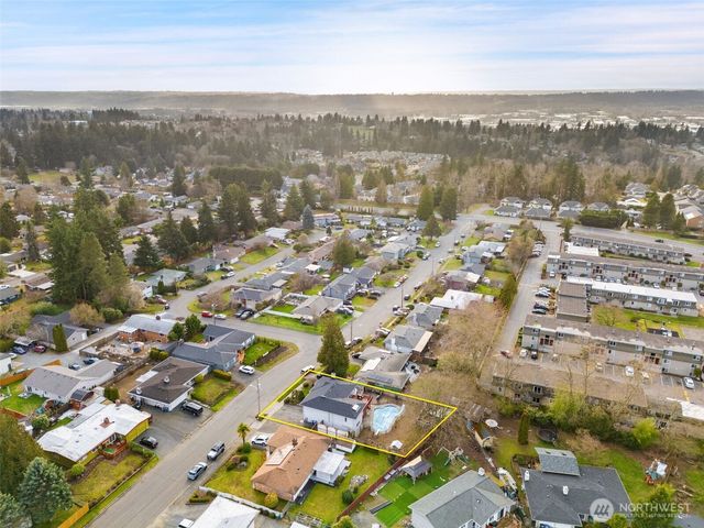 10606 SE 226th St, Kent, WA 98031