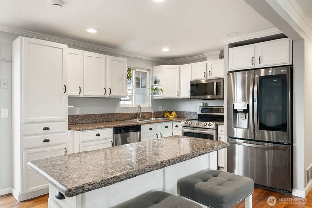 10606 SE 226th St, Kent, WA 98031