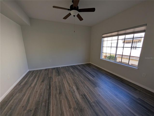 5202 HAMPTON BEACH PLACE, Tampa, FL 33609