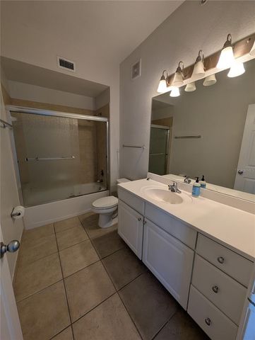 5202 HAMPTON BEACH PLACE, Tampa, FL 33609