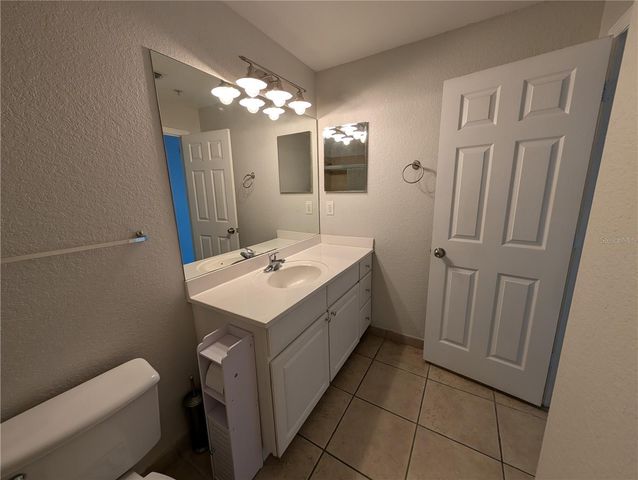 5202 HAMPTON BEACH PLACE, Tampa, FL 33609