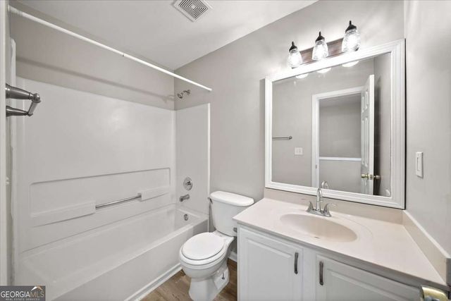 2752 Ashleigh Lane, Alpharetta, GA 30004