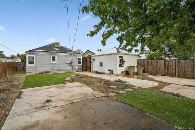 145 S 10th Avenue, Brighton, CO 80601