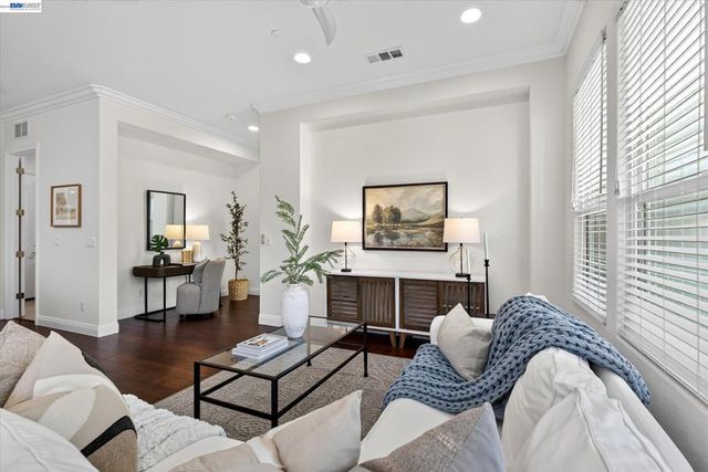 1609 Zinfandel Dr, Brentwood, CA 94513