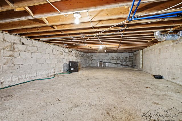 17566 Blue Star Highway, South Haven, MI 49090