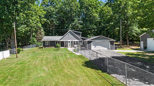 17566 Blue Star Highway, South Haven, MI 49090