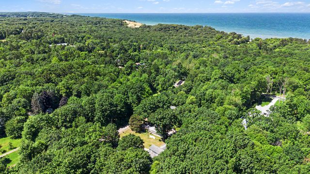 17566 Blue Star Highway, South Haven, MI 49090