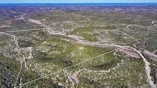 2733 Private Road 4560, Rocksprings, TX 78880