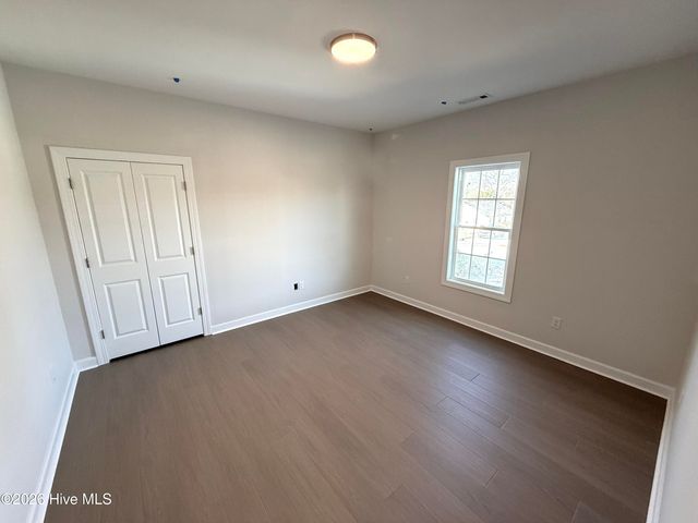 1411 Bay Street, Morehead City, NC 28557