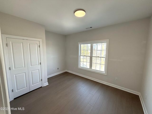 1411 Bay Street, Morehead City, NC 28557