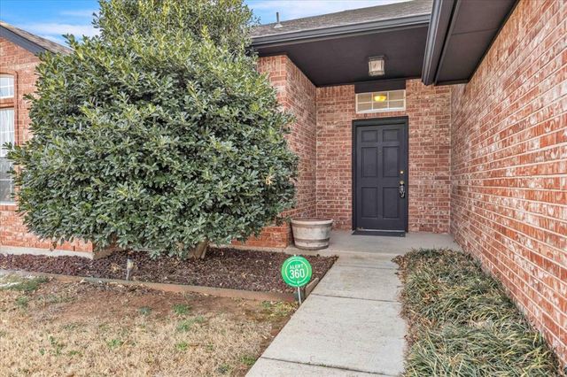 8716 NW 80th Street, Oklahoma City, OK 73132