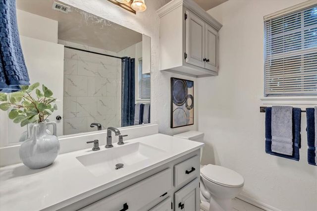 8716 NW 80th Street, Oklahoma City, OK 73132