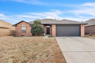 8716 NW 80th Street, Oklahoma City, OK 73132