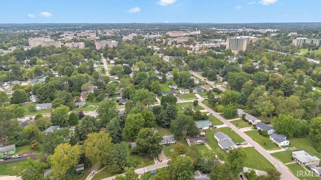 133 N Overhill Drive, Bloomington, IN 47408