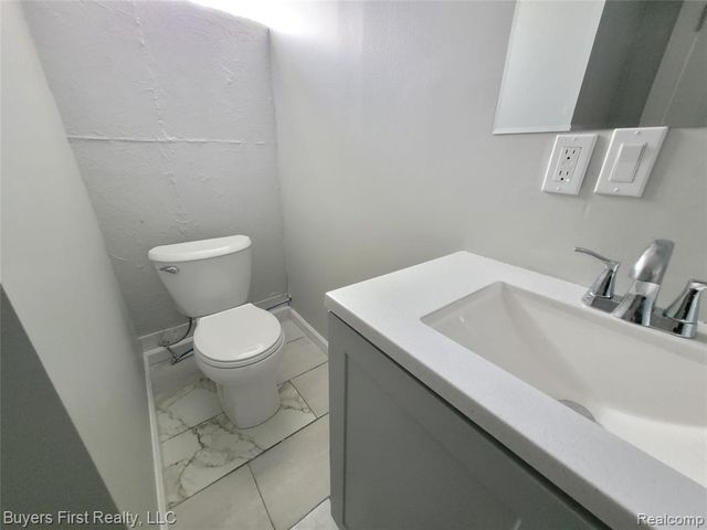 22084 Normandy Avenue, Eastpointe, MI 48021