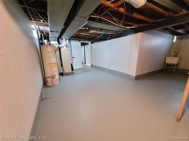 22084 Normandy Avenue, Eastpointe, MI 48021