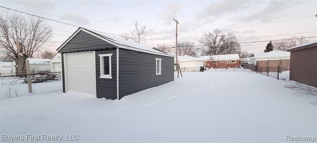 22084 Normandy Avenue, Eastpointe, MI 48021