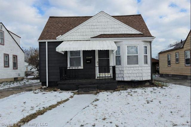 22084 Normandy Avenue, Eastpointe, MI 48021