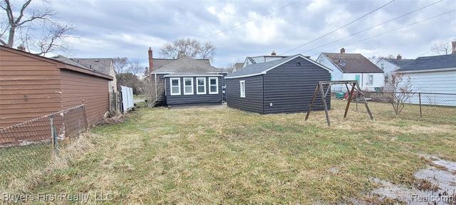 22084 Normandy Avenue, Eastpointe, MI 48021