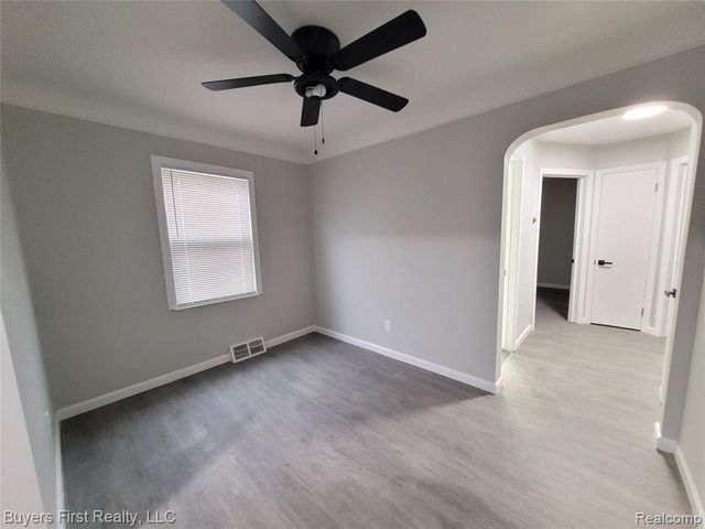 22084 Normandy Avenue, Eastpointe, MI 48021