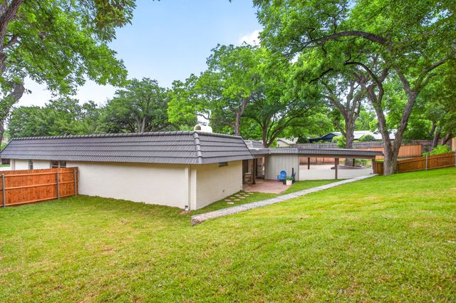 1512 Northcrest Court, Fort Worth, TX 76107