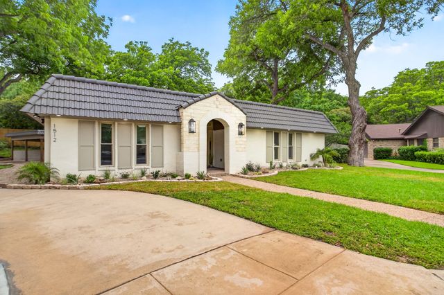 1512 Northcrest Court, Fort Worth, TX 76107
