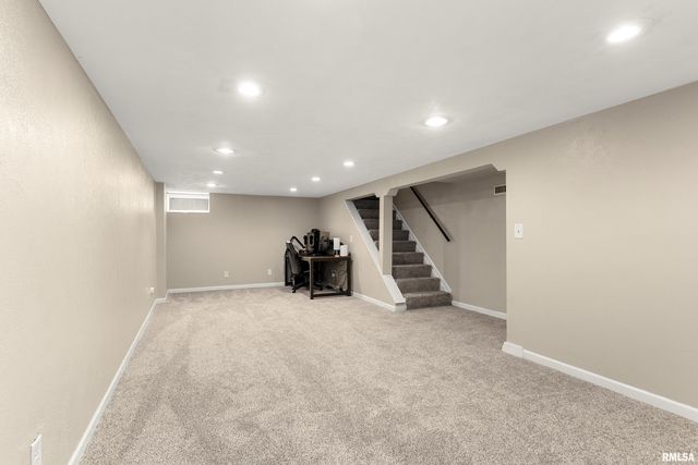 1417 N 12TH Street, Pekin, IL 61554