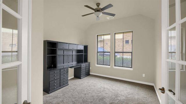 6921 Barstow CT, Austin, TX 78749