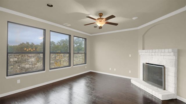 6921 Barstow CT, Austin, TX 78749
