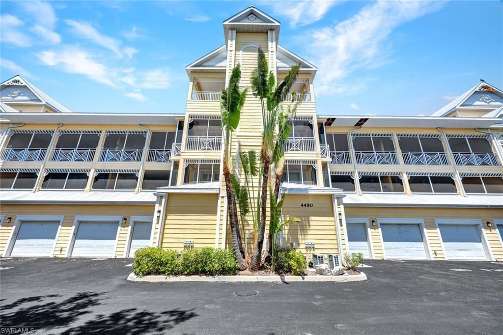 4450 Chickee Hut CT 102, BONITA SPRINGS, FL 34134 — exterior